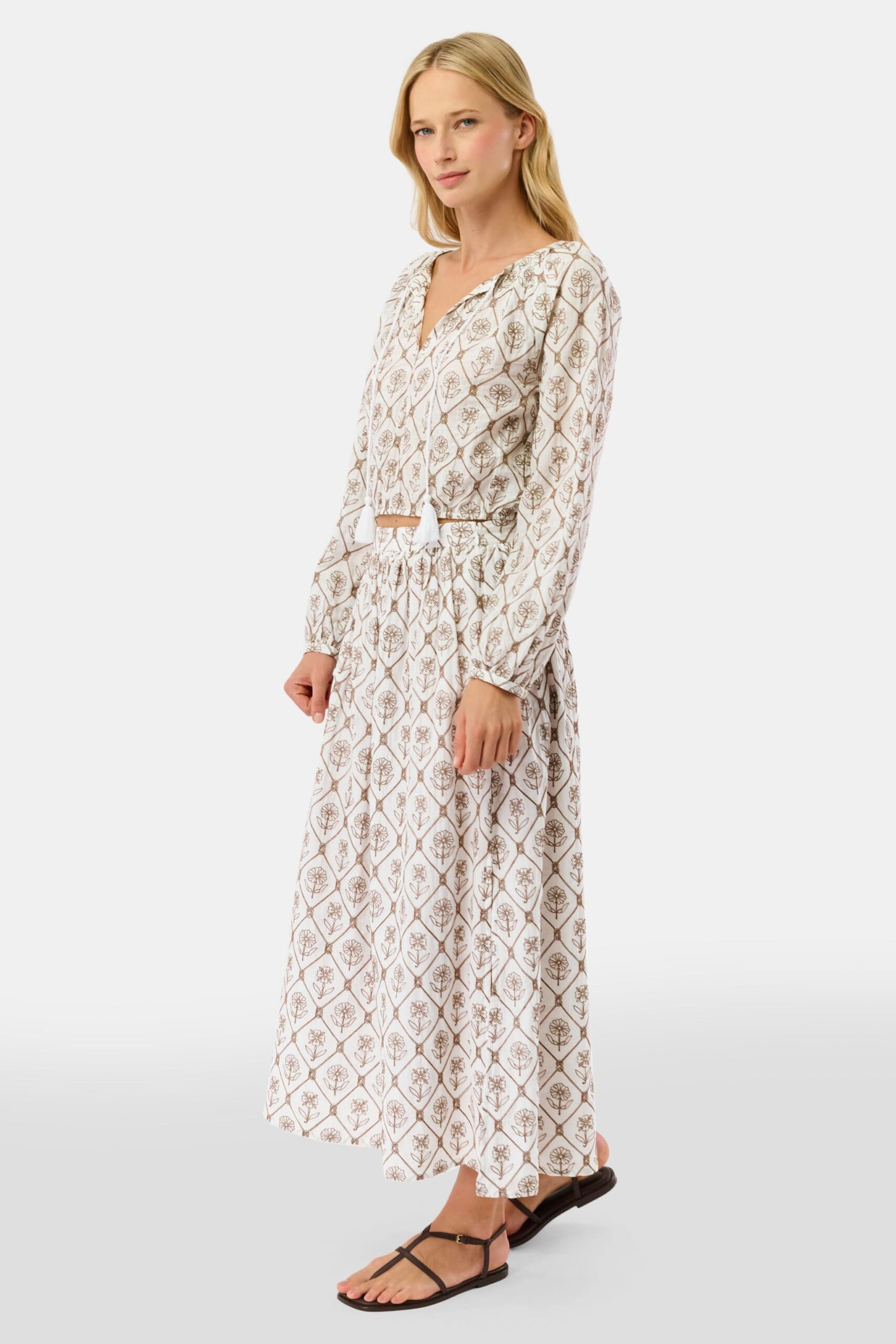 Infinity Floral Embroidery Valerie Skirt