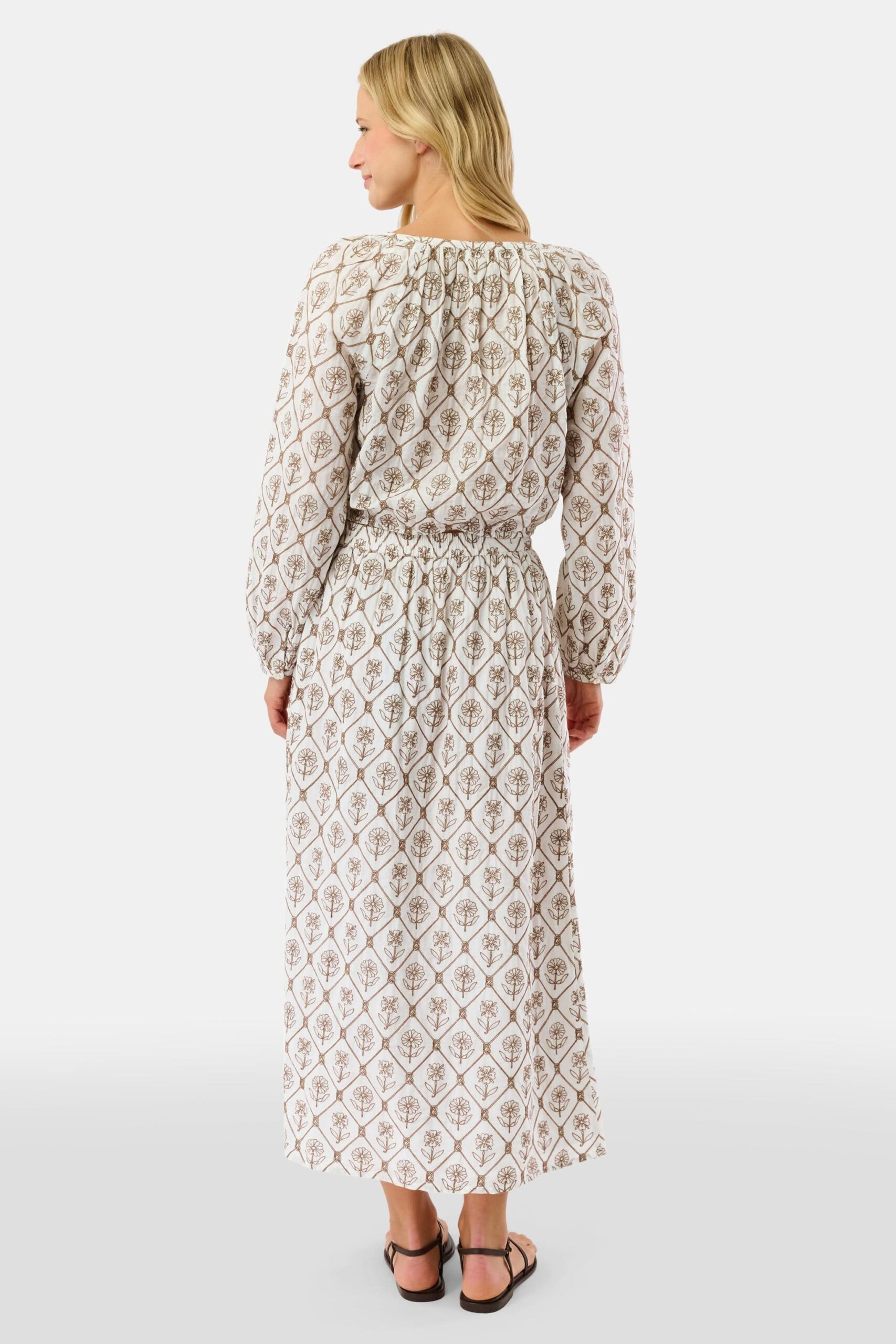 Infinity Floral Embroidery Valerie Skirt