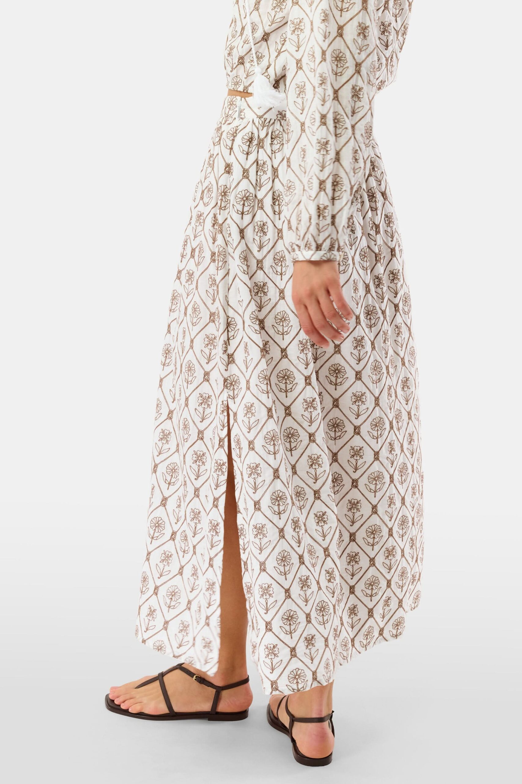 Infinity Floral Embroidery Valerie Skirt