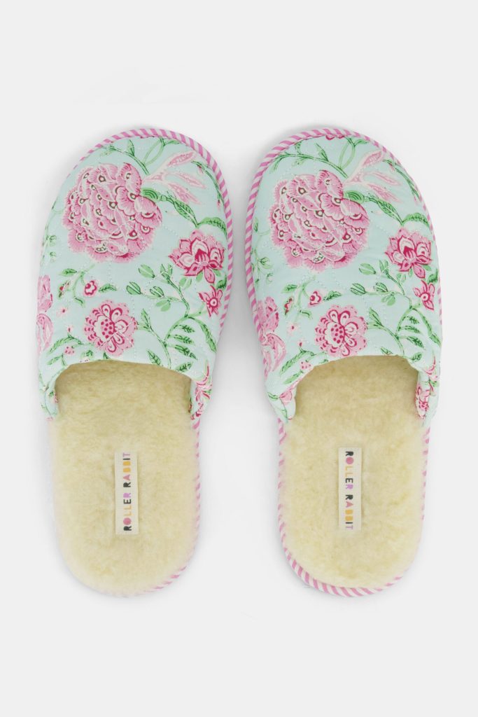 Camellia Block Quilted Slippers