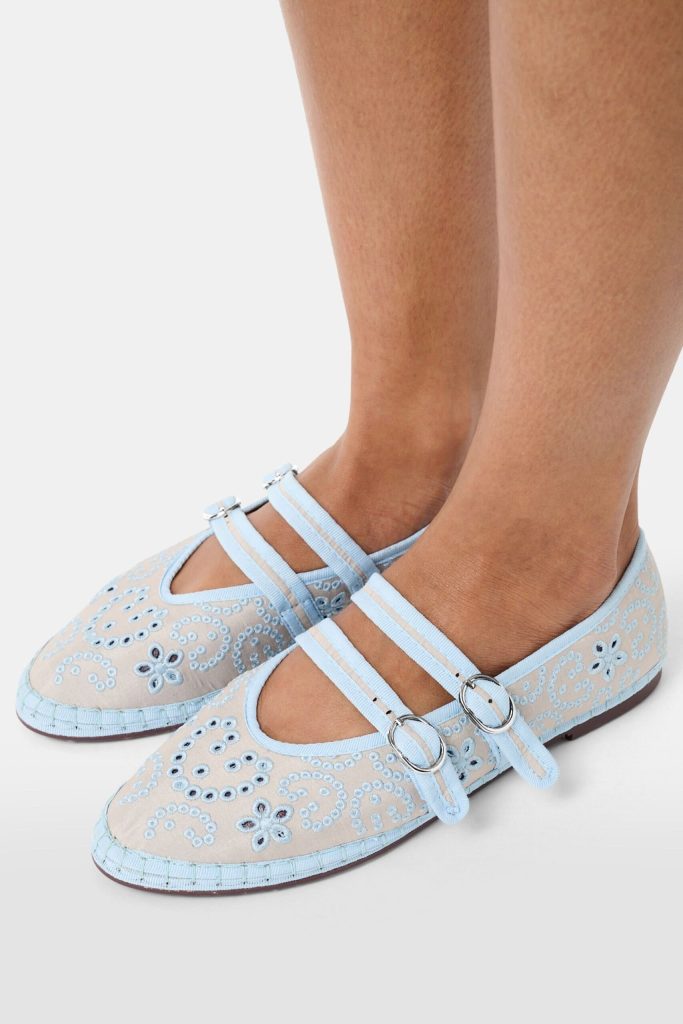 Eyelet Embroidered Claire