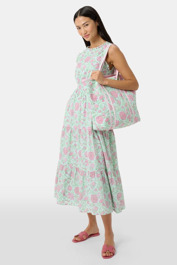 Camellia Block Quilted Tote