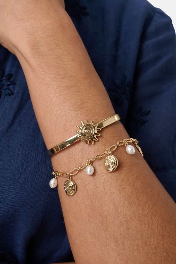 Sun Charms Citra Bracelet Stack