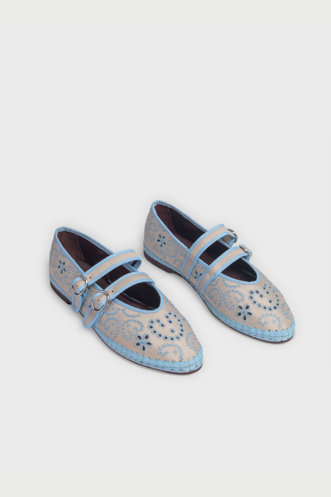 Eyelet Embroidered Claire