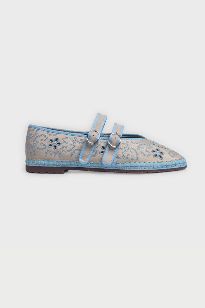 Eyelet Embroidered Claire