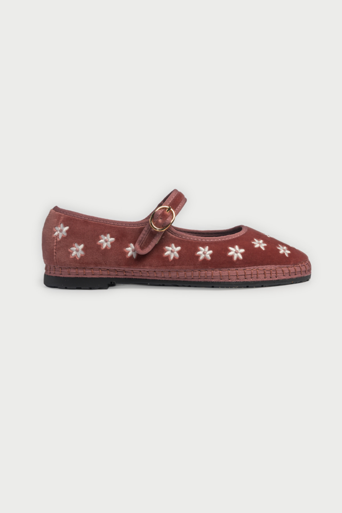Daisy Embroidery Mary Jane