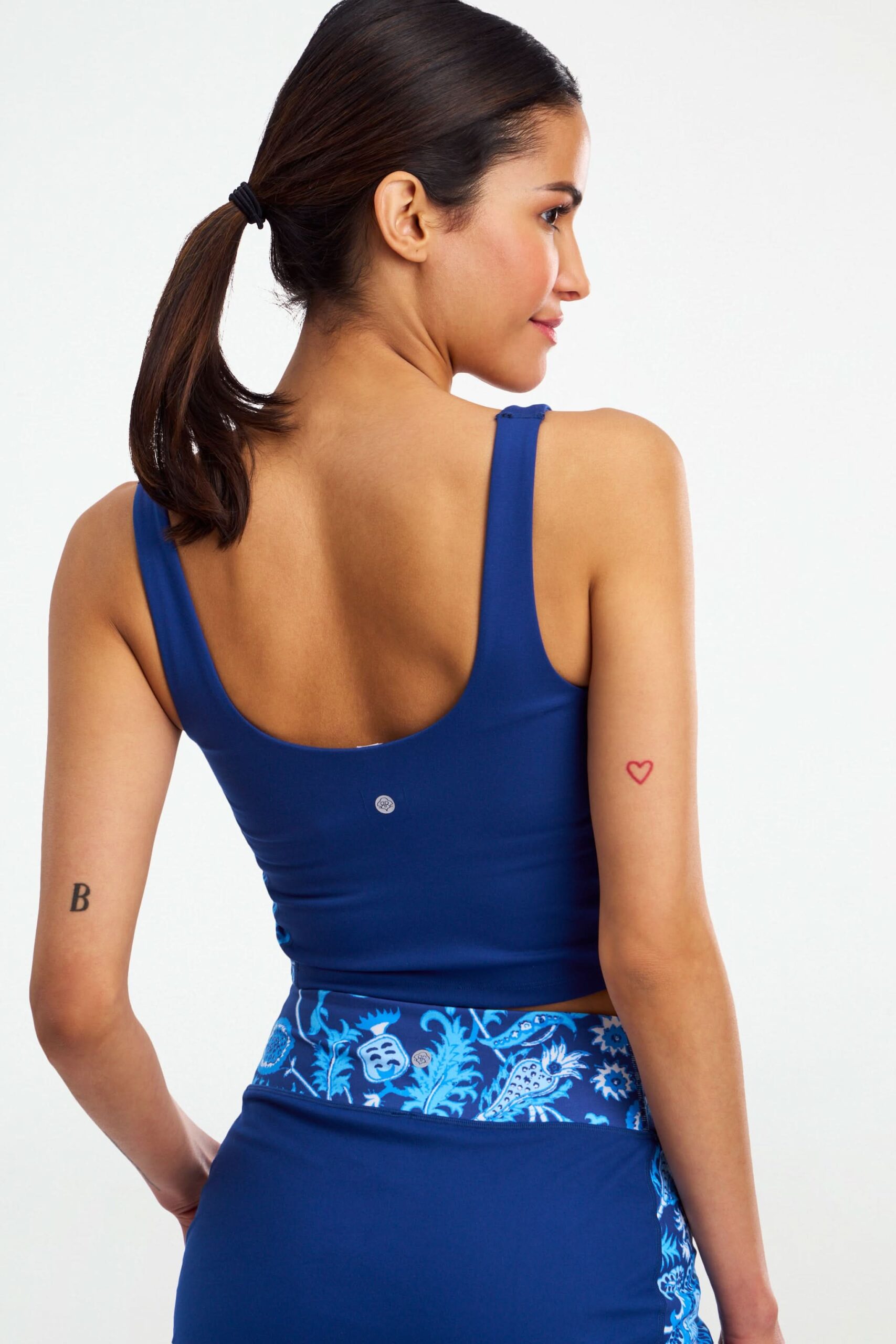 Amanda Izzy Tank
